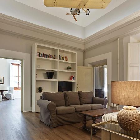 Art Apartment Dante Флоренция Экстерьер фото