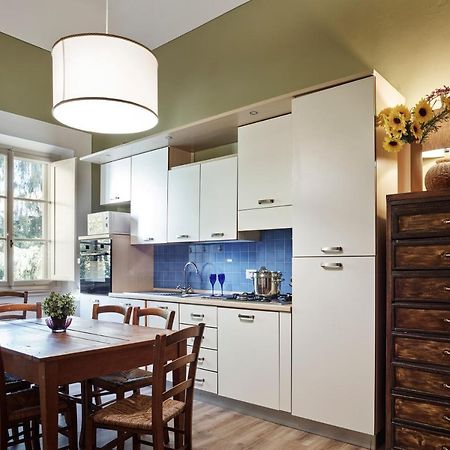 Art Apartment Dante Флоренция Экстерьер фото
