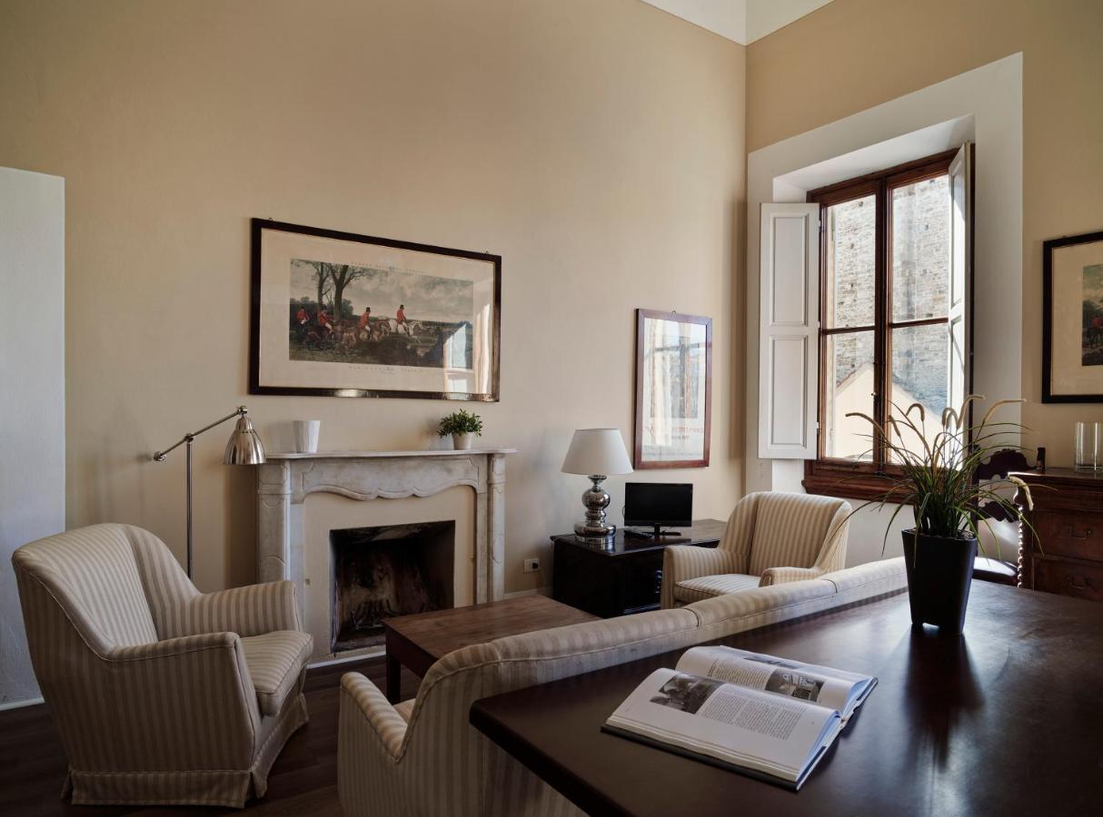 Art Apartment Dante Флоренция Экстерьер фото